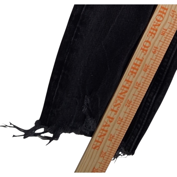 EUC Abercrombie & Fitch High Rise Mom Jeans Sz. 26 Short Destructed - Picture 6 of 12